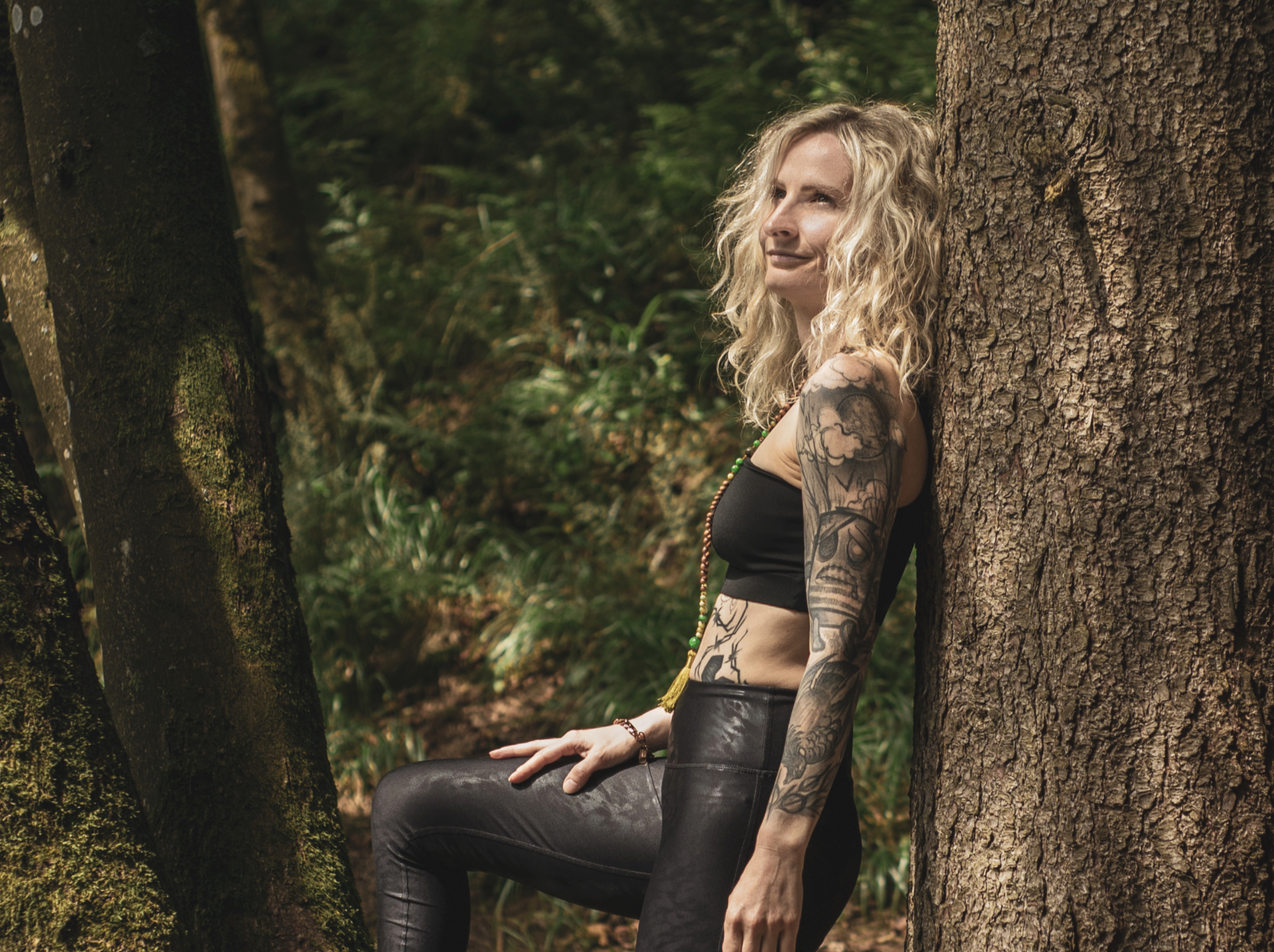 Dana, Flow-Yoga, Meditation, Breathwork, Inspire, Hatha Yoga